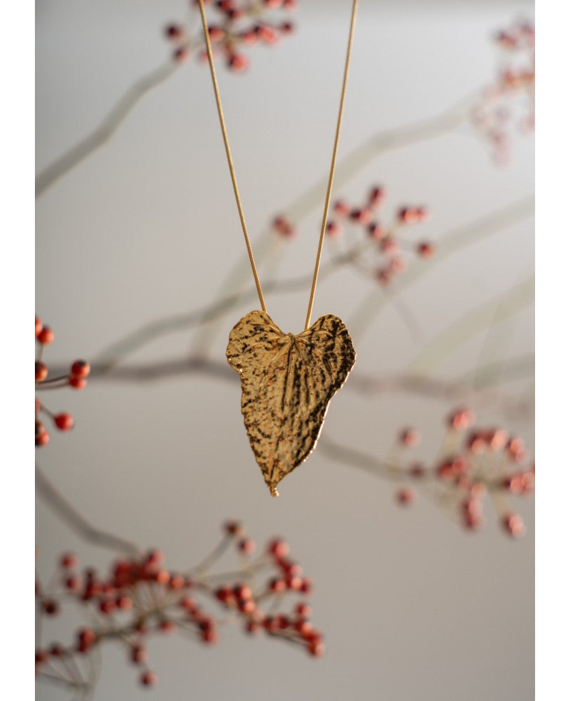COLLANA FOGLIA DI RADICE DI LUCE
